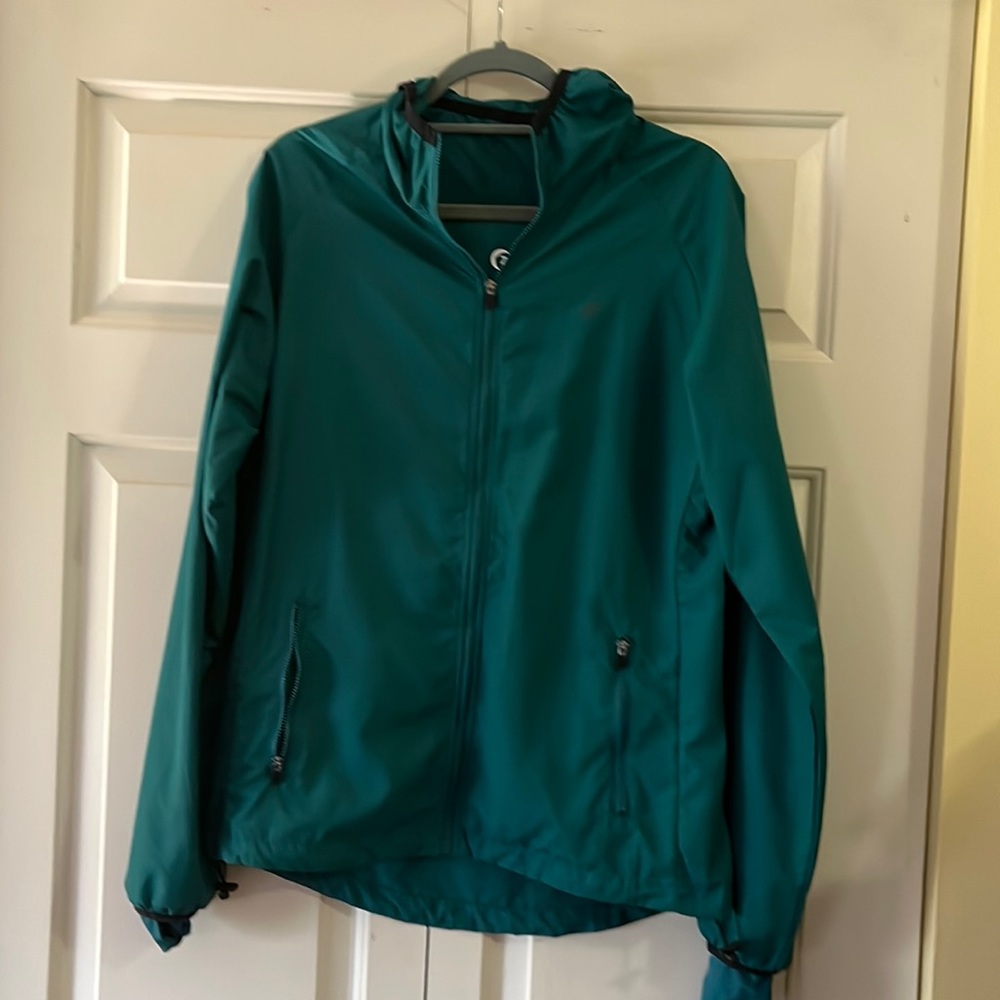 Zyia Men’s teal speed jacket. Size small.